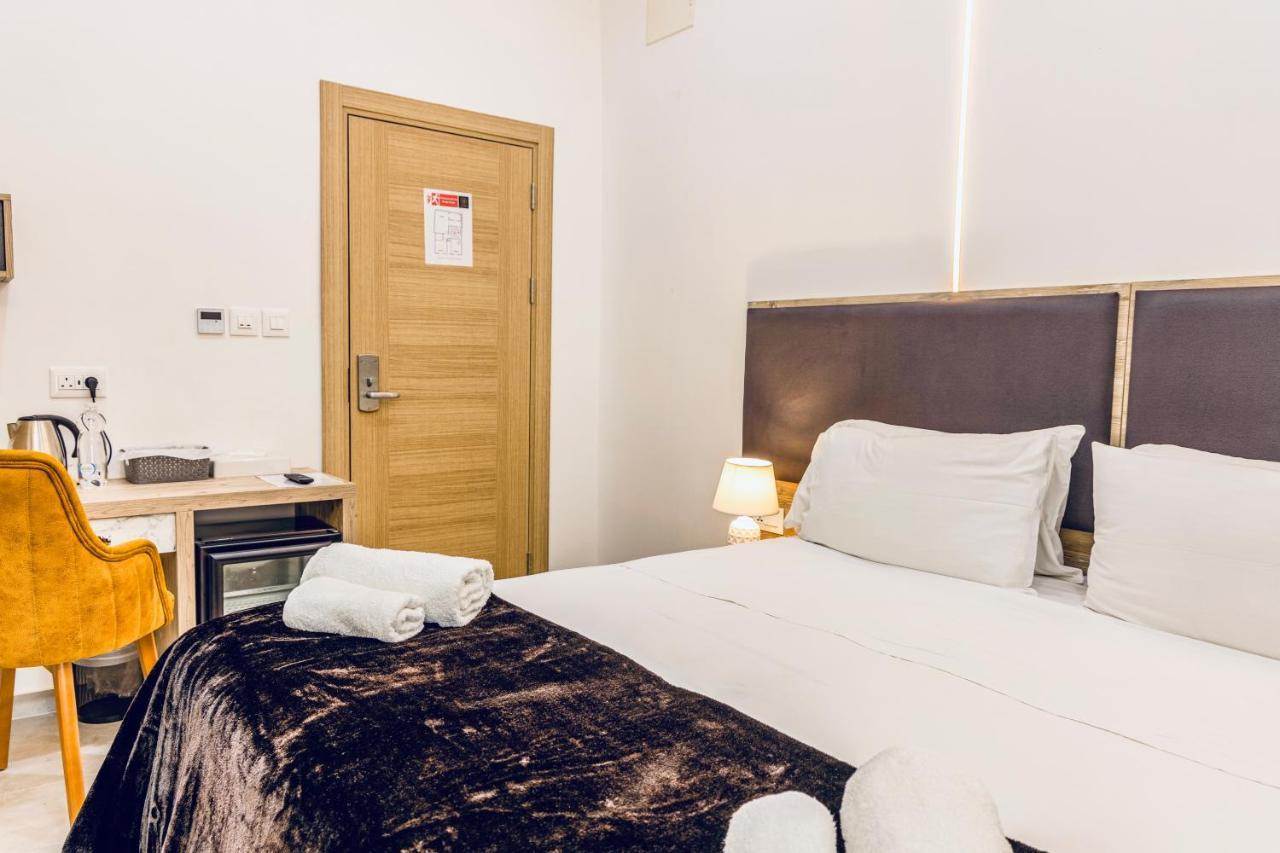 The Mike Hotel By Cx Collection Cospicua Luaran gambar